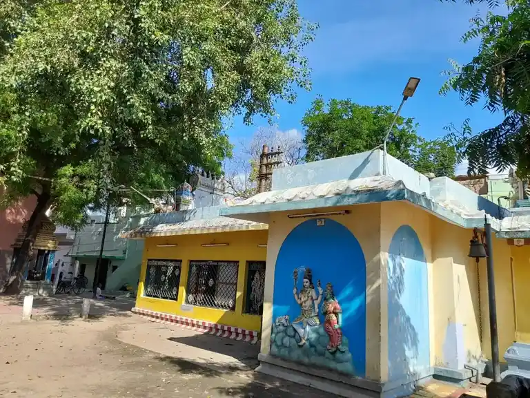 Arulmigu Kattu Marriamman Temple, Thirumangalam - 625706 அருள்மிகு காட்டு மாரியம்மன் திருக்கோயில், திருமங்கலம் - 625706, Madurai - Ancient Temple Architecture and History Image 2