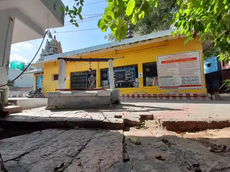 Arulmigu Kattu Marriamman Temple, Thirumangalam - 625706 அருள்மிகு காட்டு மாரியம்மன் திருக்கோயில், திருமங்கலம் - 625706, Madurai - Ancient Temple Architecture and History Image 4