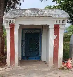 Arulmigu Kattu Raja Temple, Dalavoyhalli - 636803 அருள்மிகு காட்டு ராஜா திருக்கோயில், Dalavoyhalli - 636803, Dharmapuri - Ancient Temple Architecture and History Image 2