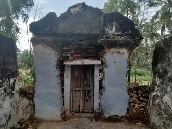 Arulmigu Kattuperumal Temple, Thotathusalai Vazhi, Chellapapalayam - 642207 அருள்மிகு காட்டுப்பெருமாள் திருக்கோயில், Thotathusalai Vazhi, Chellapapalayam - 642207, Tiruppur - Ancient Temple Architecture and History Image 4