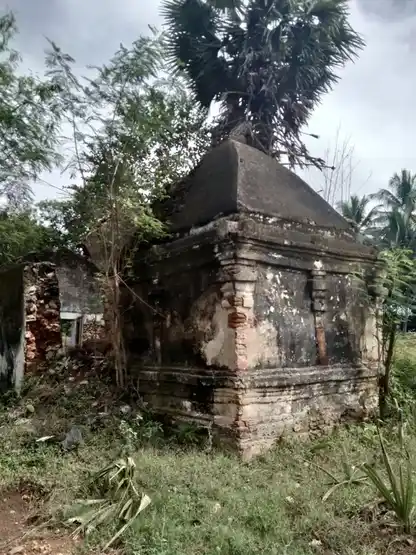Arulmigu Kattuperumal Temple, Thotathusalai Vazhi, Chellapapalayam - 642207 அருள்மிகு காட்டுப்பெருமாள் திருக்கோயில், Thotathusalai Vazhi, Chellapapalayam - 642207, Tiruppur - Ancient Temple Architecture and History Image 8