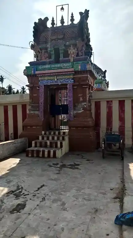 Arulmigu Kaveri Karai Vinayagar Temple, Agraharam, Nadukaveri - 613204 Arulmigu Kaveri Karai Vinayagar Temple, Agraharam, Nadukaveri - 613204, Thanjavur - Ancient Temple Architecture and History Image 2