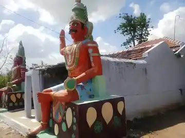 Arulmigu Kaveri Karuppannasamy Thirukoil, Vemandampalayam - 638462 அருள்மிகு காவேரிகருப்பண்ணசாமி திருக்கோயில், Vemandampalayam - 638462, Erode - Ancient Temple Architecture and History Image 4