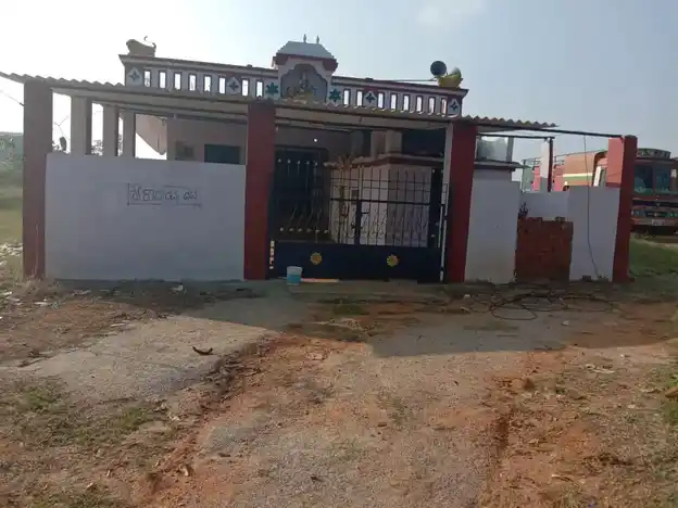 Arulmigu Kaveriamman Temple, Avalapalli - 635109 அருள்மிகு காவேரியம்மன் திருக்கோயில், Avalapalli - 635109, Krishnagiri - Ancient Temple Architecture and History Image 4