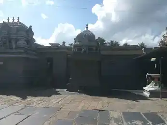 Arulmigu Kayanimaleshwarar Temple, Bus Stand Back Side, Attur - 636102 அருள்மிகு காயநிர்மலேஸ்வரர் வகையறா திருக்கோயில், பேருந்து நிலையம் பின்புறம், ஆத்தூர் - 636102, Salem - Ancient Temple Architecture and History Image 2