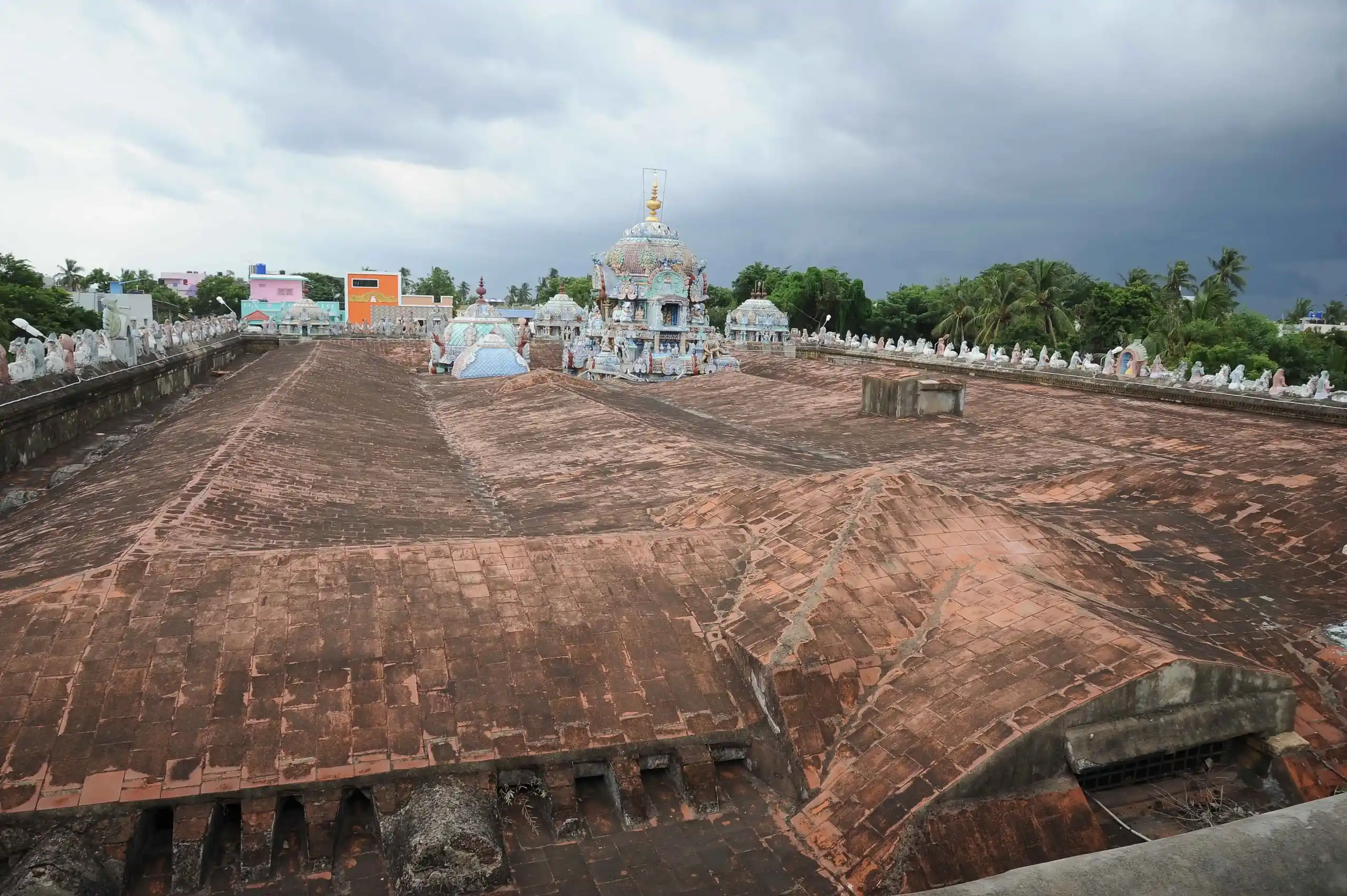 Arulmigu Kayarohanaswamy Udanurai Neelayathatchiamman Temple, Nagapattinam, Nagapattinam - 611001 அருள்மிகு காயாரோகணசுவாமி மற்றும் நீலாயதாட்சியம்மன் திருக்கோயில், நாகப்பட்டினம் - 611001, Nagapattinam - Ancient Temple Architecture and History Image 2