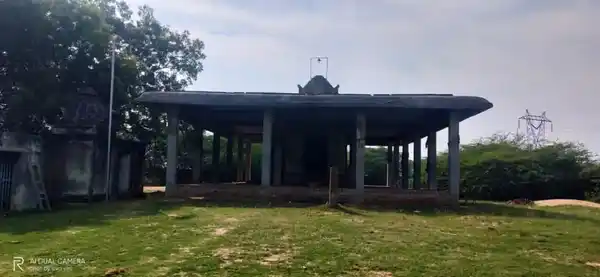 Arulmigu Kazhani Udaiyaar Temple, Kaaramangalam - 622202 அருள்மிகு கழனிஉடையார் திருக்கோயில், Kaaramangalam - 622202, Pudukkottai - Ancient Temple Architecture and History Image 2