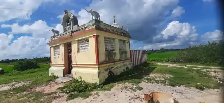 Arulmigu Kazhaniyappa Ayyanar Temple, Athirengam - 614713 அருள்மிகு கழனியப்ப அய்யனார் திருக்கோயில், Athirengam - 614713, Thiruvarur - Ancient Temple Architecture and History Image 3