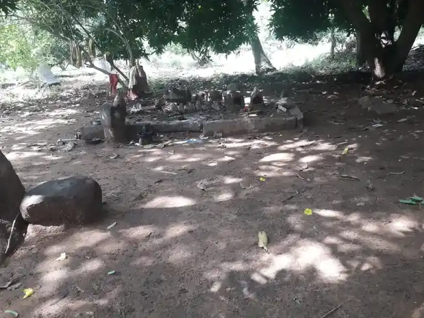 Arulmigu Keelakannimar Temple, Katchaikatti - 625218 அருள்மிகு கீழகன்னிமார் திருக்கோயில், Katchaikatti - 625218, Madurai - Ancient Temple Architecture and History Image 4