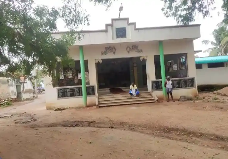 Arulmigu Keelakkacheri Temple, Nerkupai - 630405 அருள்மிகு கீழகச்சேரிமடம், நெற்குப்பை, திருப்பத்தூர் வட்டம், சிவகங்கை மாவட்டம். மடம், Nerkupai - 630405, Sivagangai - Ancient Temple Architecture and History Image 2