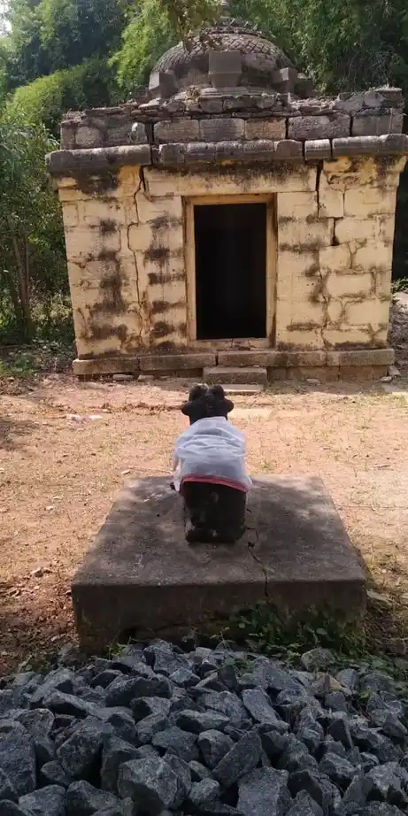 Arulmigu Kelamadam Samathi, Aduthurai - 621108 அருள்மிகு மேல மடம், Aduthurai - 621108, Perambalur - Ancient Temple Architecture and History Image 3