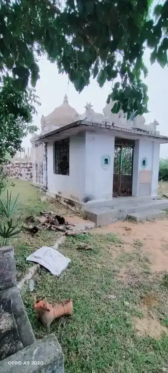 Arulmigu Kesavapperumal Temple, Kalamaavur - 622502 அருள்மிகு கேசவப்பெருமாள் திருக்கோயில், களமாவூர் - 622502, Pudukkottai - Ancient Temple Architecture and History Image 4