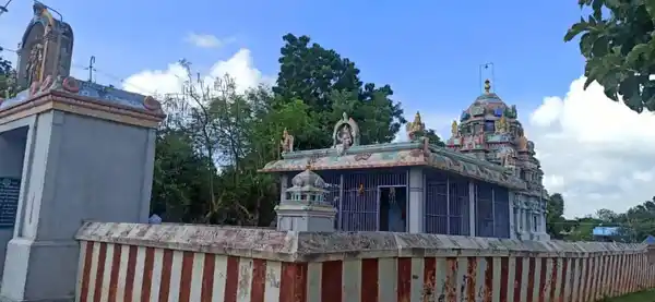 Arulmigu Keswavanatha Rajagopalaswamy Temple, Veppathaankudi - 610103 அருள்மிகு கேசவநாதர் ராஜகோபாலசாமி திருக்கோயில், Veppathaankudi - 610103, Thiruvarur - Ancient Temple Architecture and History Image 2