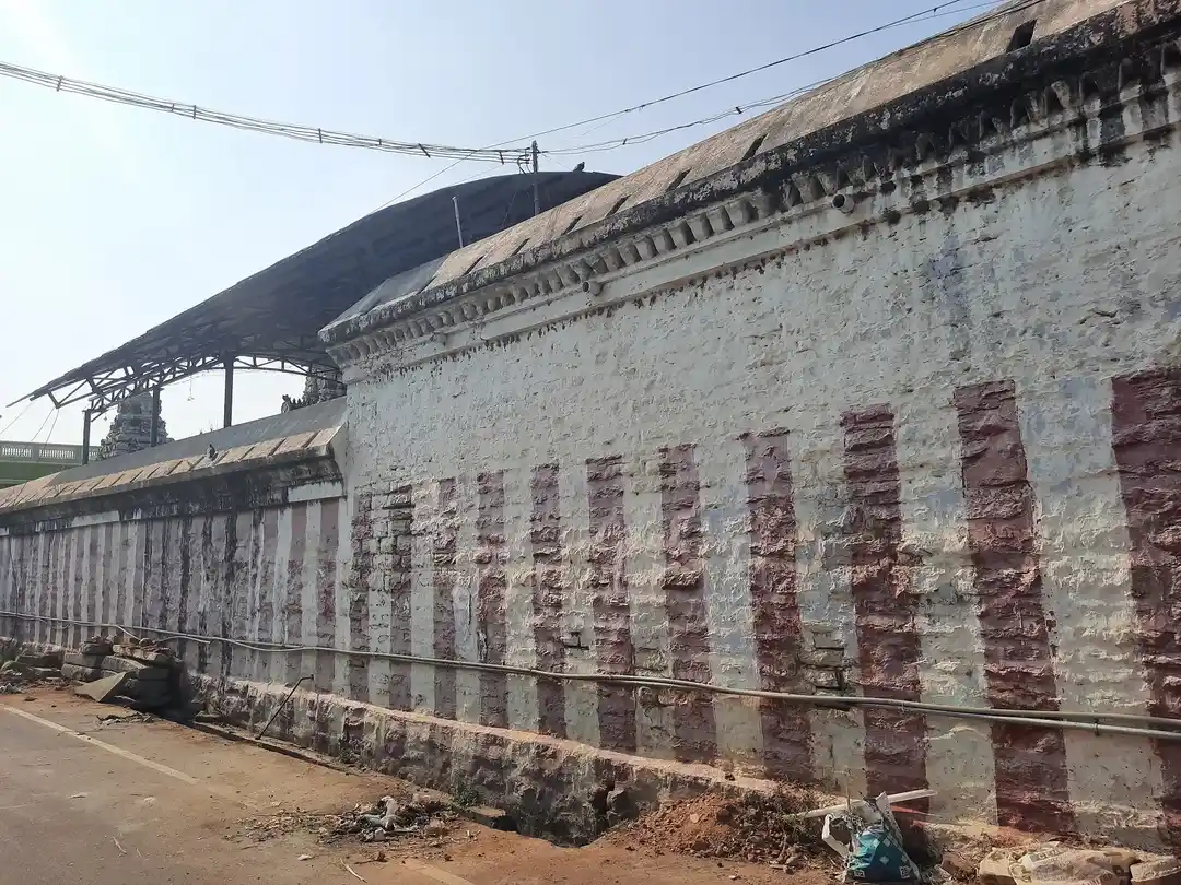 Arulmigu Killa Srinivasaperumal Temple, Kosapalaiyam, Kosaplayam - 632301 அருள்மிகு கில்லாசீனுவாசப்பெருமாள் திருக்கோயில், கொசப்பாளையம், கொசப்பாளையம் - 632301, Tiruvannamalai - Ancient Temple Architecture and History Image 3