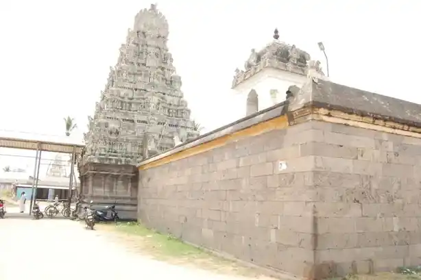 Arulmigu Kirupapurieswarar Temple, Thiruvennainallur - 607203 அருள்மிகு கிருபாபுரீஸ்வரர் திருக்கோயில், திருவெண்ணெய்நல்லூர் - 607203, Viluppuram - Ancient Temple Architecture and History Image 2