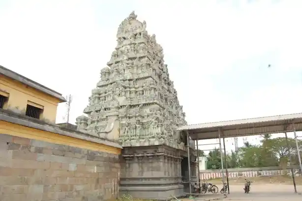 Arulmigu Kirupapurieswarar Temple, Thiruvennainallur - 607203 அருள்மிகு கிருபாபுரீஸ்வரர் திருக்கோயில், திருவெண்ணெய்நல்லூர் - 607203, Viluppuram - Ancient Temple Architecture and History Image 3
