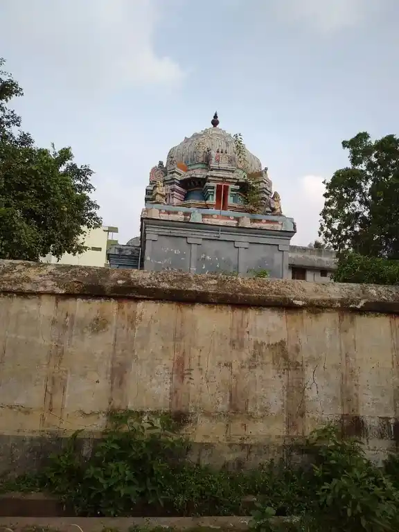 Arulmigu Kirushnaswamy Temple, Near Bus Tand, Nannilam - 610105 Temple