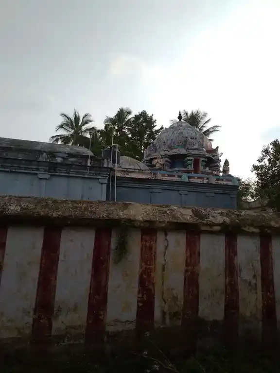 Arulmigu Kirushnaswamy Temple, Near Bus Tand, Nannilam - 610105 Arulmigu Kirushnaswamy Temple, Near Bus Tand, Nannilam - 610105, Thiruvarur - Ancient Temple Architecture and History Image 2