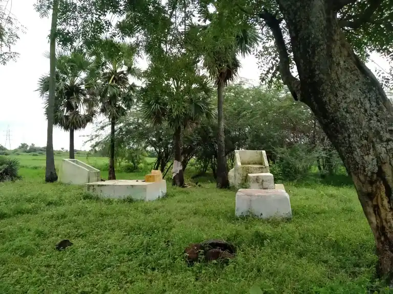 Arulmigu Kizhavan Temple, Thiruverumbur - 620015 Arulmigu Kizhavan Temple, Thiruverumbur - 620015, Thiruchirappalli - Ancient Temple Architecture and History Image 2