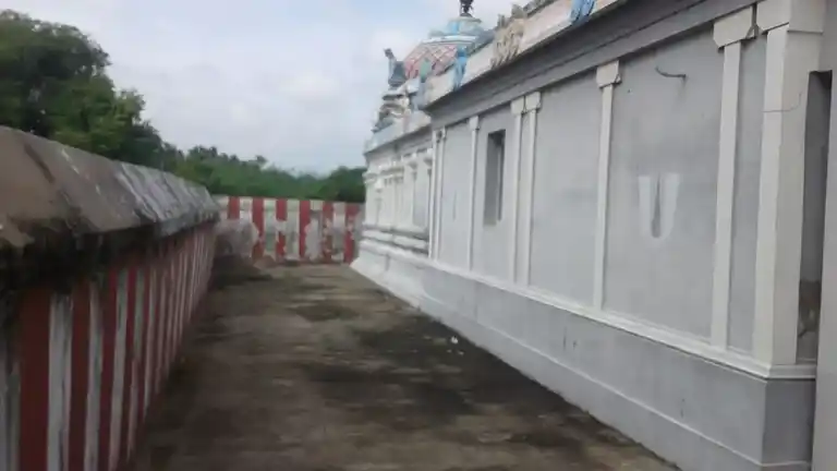 Arulmigu Ko0dhandaramar Temple, Saliperi - 610105 அருள்மிகு கோதண்டராமர் திருக்கோயில், Saliperi - 610105, Thiruvarur - Ancient Temple Architecture and History Image 3