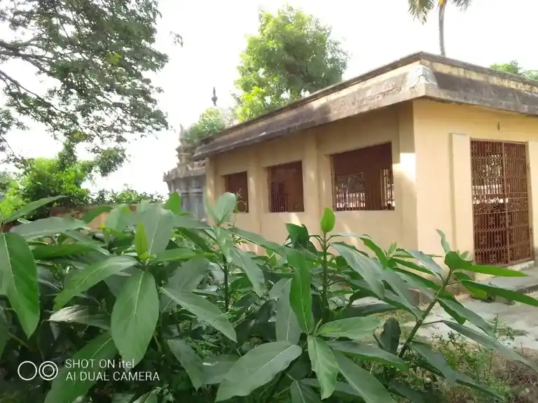 Arulmigu Kodandaramar Temple, Polakudi - 609403 Arulmigu Kodandaramar Temple, Polakudi - 609403, Thiruvarur - Ancient Temple Architecture and History Image 2