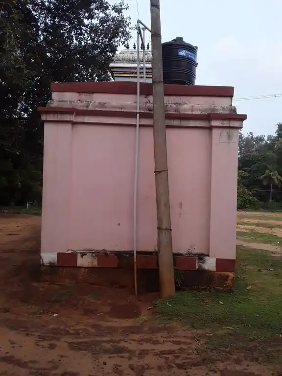 Arulmigu Kodhandaramar Temple, Vennagupattu - 603309 அருள்மிகு கோதண்டராமர் திருக்கோயில், Vennagupattu - 603309, Chengalpattu - Ancient Temple Architecture and History Image 4