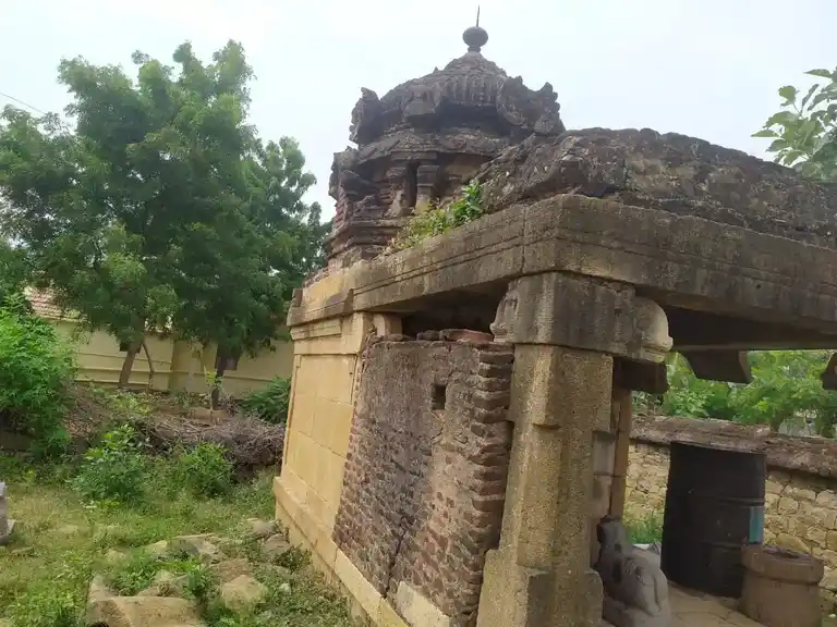 Arulmigu Kodi Vinayagar Temple, Anthoor - 621708 Arulmigu Kodi Vinayagar Temple, Anthoor - 621708, Perambalur - Ancient Temple Architecture and History Image 4