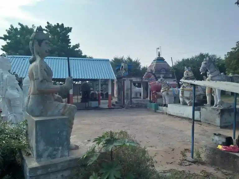 Arulmigu Kodimuniyanar Temple, Echankadu - 621730