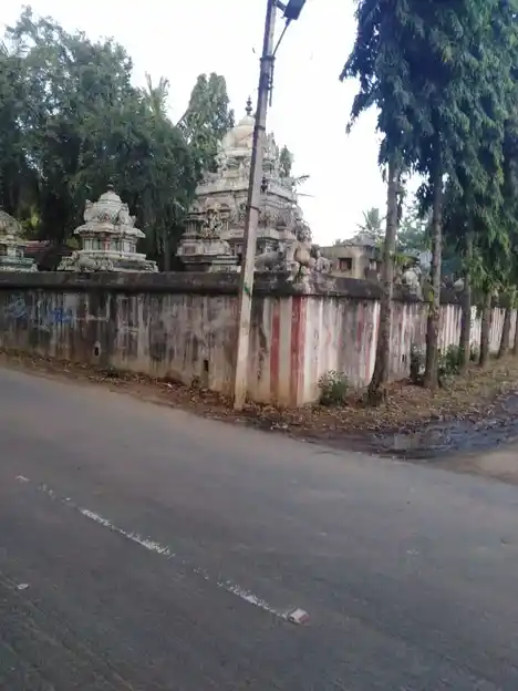 Arulmigu Kodisuryaprakasa Swamy Temple, Payari - 612802 அருள்மிகு கோடிசூரிய பிரகாசசுவாமி, பயரி சுவாமி, பயரி - 612802, Thiruvarur - Ancient Temple Architecture and History Image 2