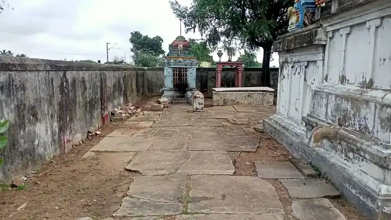 Arulmigu Kodyeswar Swamy Temple, Kodimanagalam - 613704 அருள்மிகு கோடீஸ்வரர் திருக்கோயில், Kodimanagalam - 613704, Thiruvarur - Ancient Temple Architecture and History Image 9