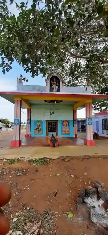 Arulmigu Kommadiamman Temple, Chettikurichi - 628502 அருள்மிகு கொம்மடியம்மன் திருக்கோயில், Chettikurichi - 628502, Thoothukudi - Ancient Temple Architecture and History Image 4