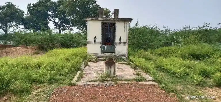 Arulmigu Kommathamman Temple, Perinjambakkam - 602105 அருள்மிகு கொம்மாத்தம்மன் திருக்கோயில், Perinjambakkam - 602105, Kancheepuram - Ancient Temple Architecture and History Image 3