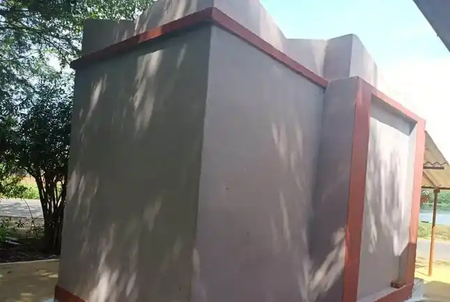 Arulmigu Konariperumal Temple, Kesarimangalam - 638311 அருள்மிகு கோனேரிப்பெருமாள் திருக்கோயில், Kesarimangalam - 638311, Erode - Ancient Temple Architecture and History Image 5