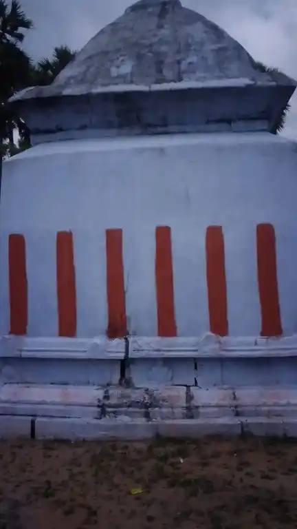 Arulmigu Kondamman Temple, Nadukottai - 625706 அருள்மிகு கொண்டம்மன் திருக்கோயில், Nadukottai - 625706, Madurai - Ancient Temple Architecture and History Image 4