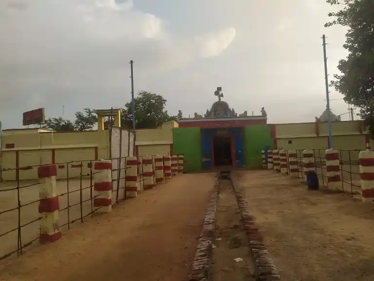 Arulmigu Kondathukaliamman And Uththamalingeswarar Adhikesavaperumal Temple, Perumanallur - 641666 அருள்மிகு கொண்டத்துகாளியம்மன் மற்றும் உத்தமலிங்கேஸ்வரர் ஆதிகேசவப்பெருமாள் திருக்கோயில், பெருமாநல்லூர் - 641666, Tiruppur - Ancient Temple Architecture and History Image 7