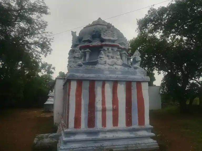 Arulmigu Koneriperumal Temple, Soorapalli - 636501 அருள்மிகு கோனேரிப்பெருமாள் திருக்கோயில், Soorapalli - 636501, Salem - Ancient Temple Architecture and History Image 2