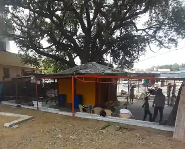 Arulmigu Kongalaman Muniappan Temple, Sulur - 641402 அருள்மிகு கொங்காளம்மன் மற்றும் முனியப்பசுவாமி திருக்கோயில், Sulur - 641402, Coimbatore - Ancient Temple Architecture and History Image 4