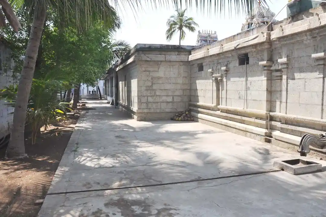 Arulmigu Kongu Vaduganadha Swamy Temple, Kundadam - 638702 அருள்மிகு கொங்கு வடுகநாத சுவாமி திருக்கோயில், குண்டடம் - 638702, Tiruppur - Ancient Temple Architecture and History Image 4