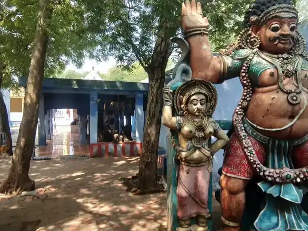 Arulmigu Konndraiyandi Ayyanar Temple, Srivilliputhur - 626125 அருள்மிகு கொன்றையாண்டி அய்யனார் திருக்கோயில், திருவில்லிபுத்துர் - 626125, Virudhunagar - Ancient Temple Architecture and History Image 4