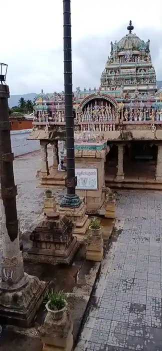 Arulmigu Koodal Azhagiyaperumal Temple, Keelagudalur - 625518 அருள்மிகு கூடல் அழகியப் பெருமாள் திருக்கோயில், கீழக்கூடலூர் - 625518, Theni - Ancient Temple Architecture and History Image 2