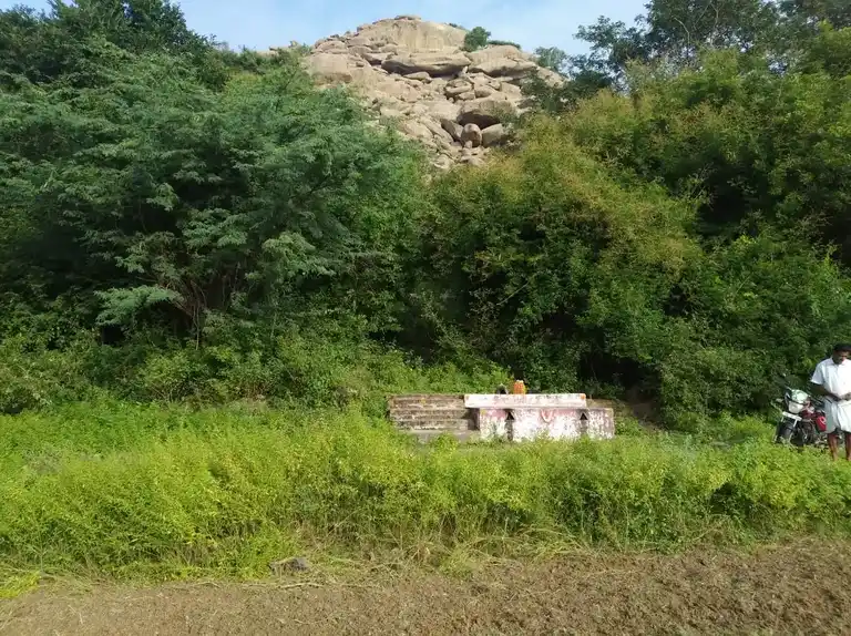 Arulmigu Koothandavar Temple, Anaiyeri - 605201 அருள்மிகு கூத்தாண்டவர் திருக்கோயில், Anaiyeri - 605201, Viluppuram - Ancient Temple Architecture and History Image 3