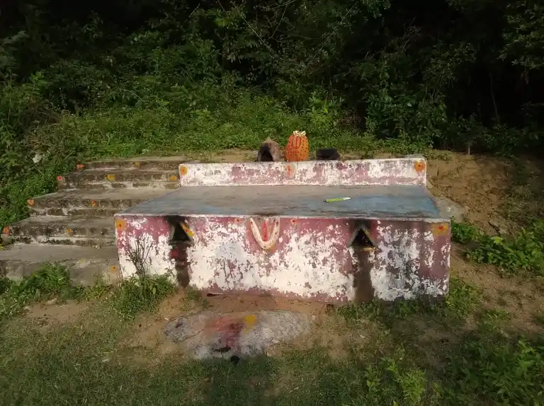 Arulmigu Koothandavar Temple, Anaiyeri - 605201 அருள்மிகு கூத்தாண்டவர் திருக்கோயில், Anaiyeri - 605201, Viluppuram - Ancient Temple Architecture and History Image 5