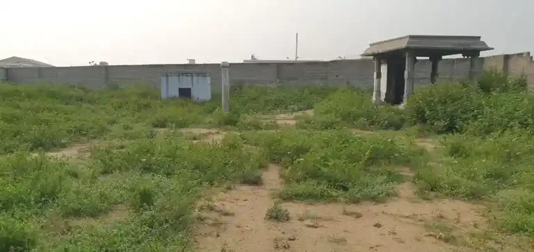 Arulmigu Koothandavar Temple, Valaiyampattu - 635751 அருள்மிகு கூத்தான்டவர் திருக்கோயில், வளையாம்பட்டு - 635751, Thirupathur - Ancient Temple Architecture and History Image 4