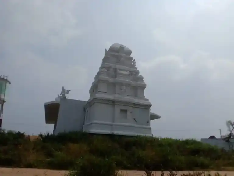Arulmigu Koothaperumal Temple, Varatnapalli, Kammampalle - 635120 அருள்மிகு கூத்தப்பெருமாள் திருக்கோயில், Varatnapalli, Kammampalle - 635120, Krishnagiri - Ancient Temple Architecture and History Image 2