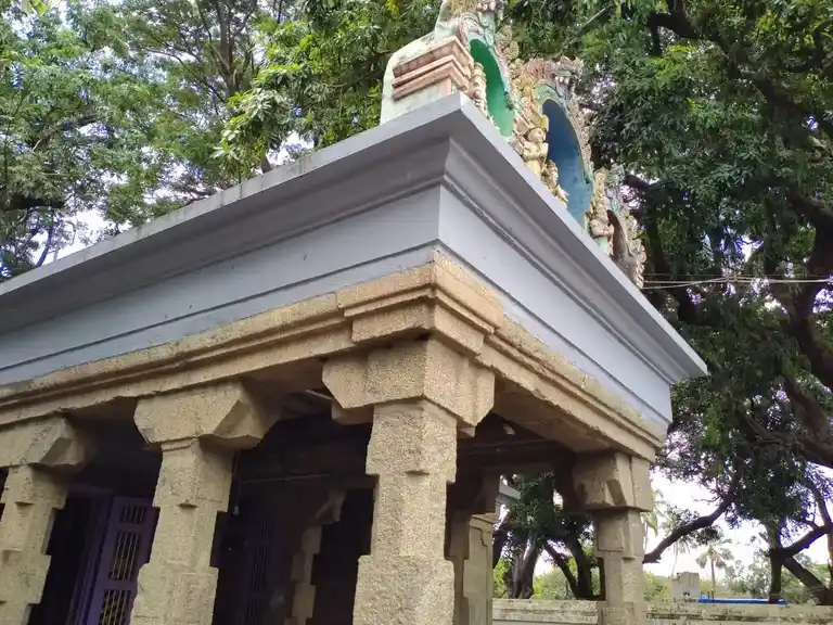 Arulmigu Koothar Kovil, Courtallam - 627802 Arulmigu Koothar Kovil, Courtallam - 627802, Tenkasi - Ancient Temple Architecture and History Image 3