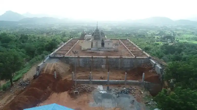 Arulmigu Koovaimalai Palaniyandavar Temple, Pailnadu, Bellukkurchi - 637402 அருள்மிகு கூவைமலை பழனியாண்டவர் திருக்கோயில், பைழ்நாடு, பெல்லுக்குறிச்சி - 637402, Namakkal - Ancient Temple Architecture and History Image 2
