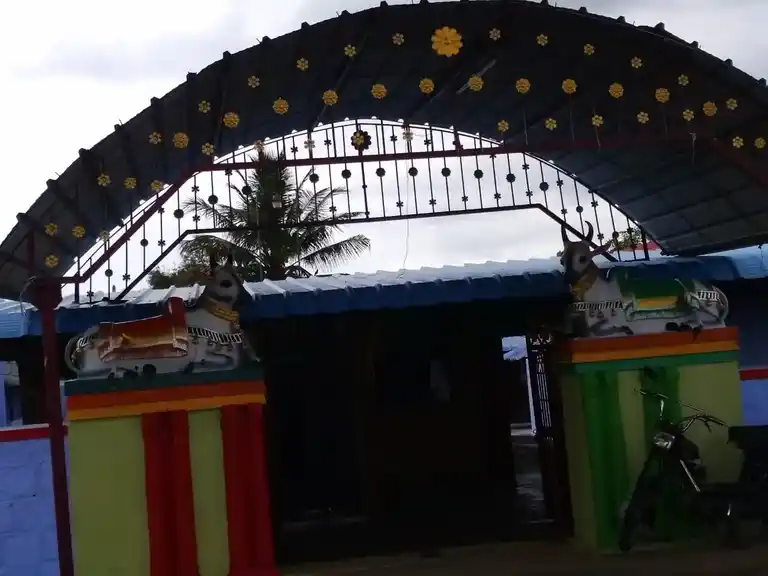 Arulmigu Koppaattiamman Karuppusamy And Paatappan Temples, Erumaipatti - 637102 அருள்மிகு கொப்பாட்டியம்மன் , கருப்புசாமி மற்றும் பாட்டப்பன் திருக்கோயில், Erumaipatti - 637102, Salem - Ancient Temple Architecture and History Image 4