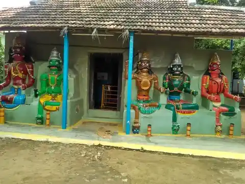 Arulmigu Kotaimuniyappaswamy Temple, Vengadesapuram, Tirupur - 641601 கோட்டை முனியப்ப சுவாமி திருக்கோயில், Vengadesapuram, Tirupur - 641601, Tiruppur - Ancient Temple Architecture and History Image 2