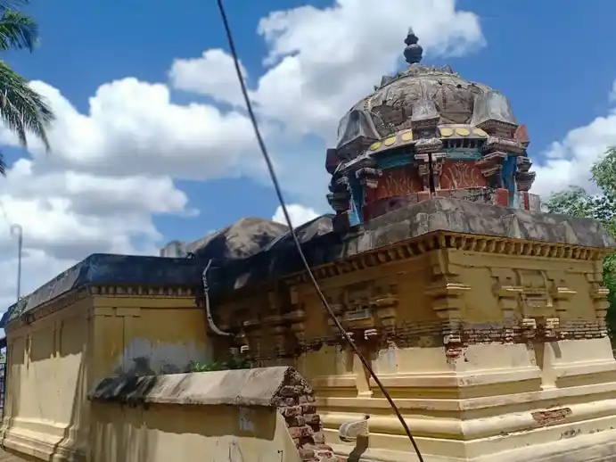 Arulmigu Kothandarama Swamy Temple, Theetchasamuthiram - 613104 அருள்மிகு கோதண்டராமசுவாமி திருக்கோயில், Theetchasamuthiram - 613104, Thanjavur - Ancient Temple Architecture and History Image 3