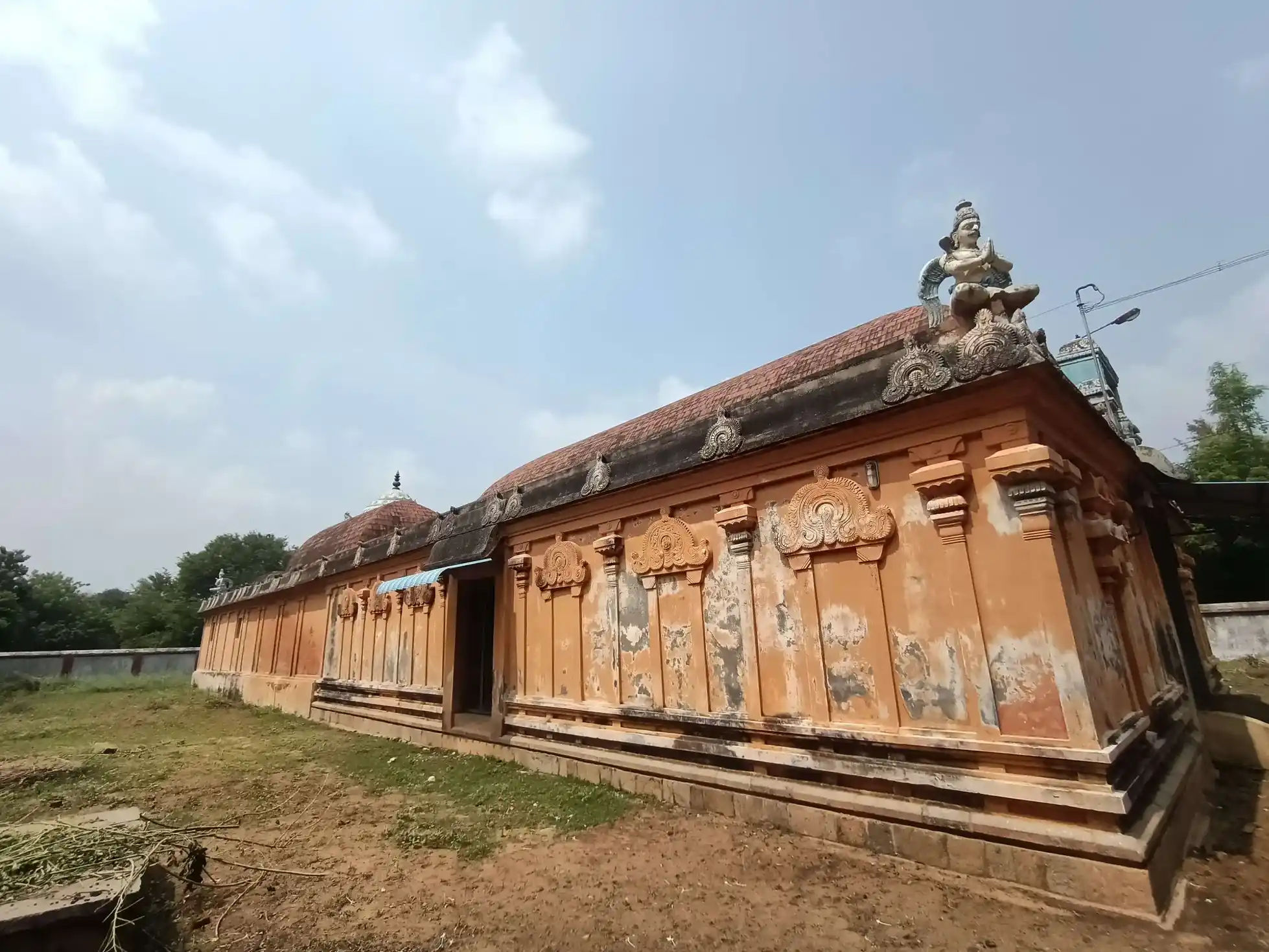 Arulmigu Kothandaramar Temple, Aarapallam - 609101 அருள்மிகு கோதண்டராமர் திருக்கோயில், Sirkali - 609101, Mayiladuthurai - Ancient Temple Architecture and History Image 2